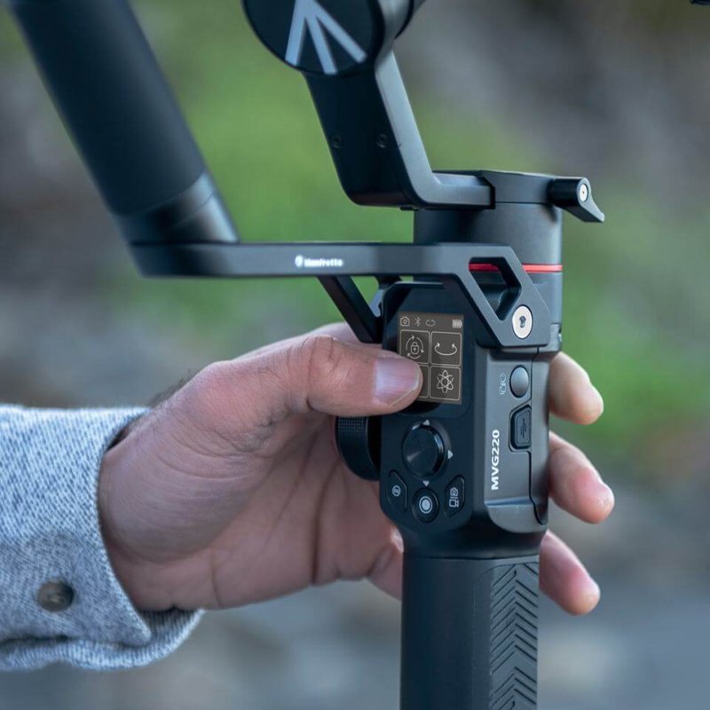 MVG220 Professional 3-Axis Gimbal 13 Manfrotto Gimbal Touch Screen